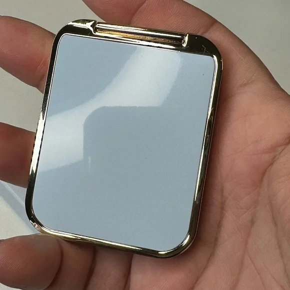 Miu Miu Black and Gold Compact Mirror BEAUTY GWP ITEM NEW IN BOX - Picture 4 of 6